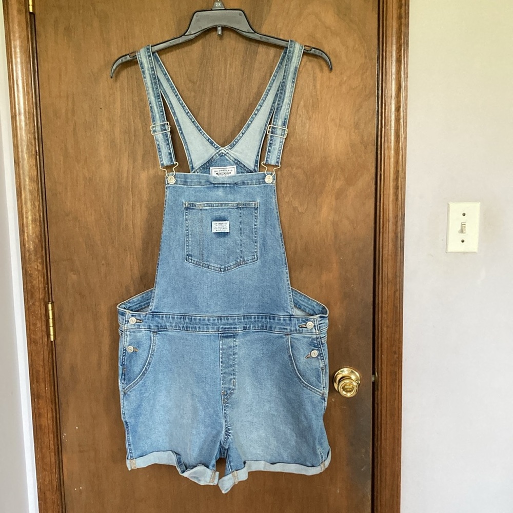 Offer $35 Levi’s denim jean short overall 20W - Picture 12 of 17